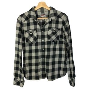 Aritzia TNA Gray & Black Checkered Plaid Flannel Long Sleeve Button Down M